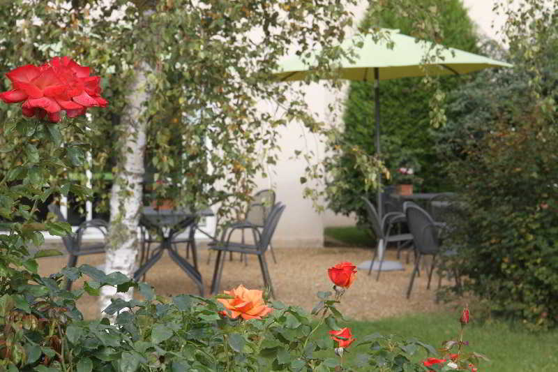 The Originals City, Hotel La Saulaie, Saumur Ouest Doué-la-Fontaine Exterior foto